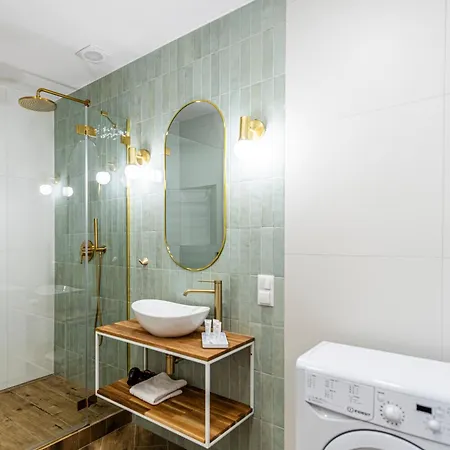Aparthotel Lapwing 3*