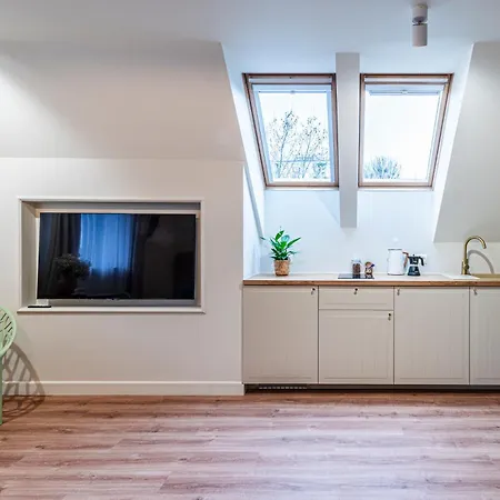 Lapwing Lägenhetshotell 3*