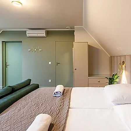 Apart-hotel Lapwing 3*