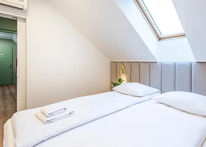 Aparthotel Lapwing 3*